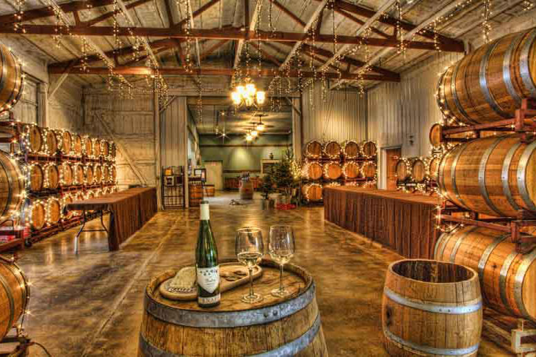 Knapp Winery, Distilling, & Vineyard Restaurant