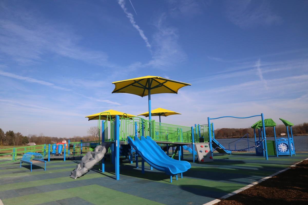 Bluebell Beach and Flint River Bike Path & Splash Pad Spray Ground