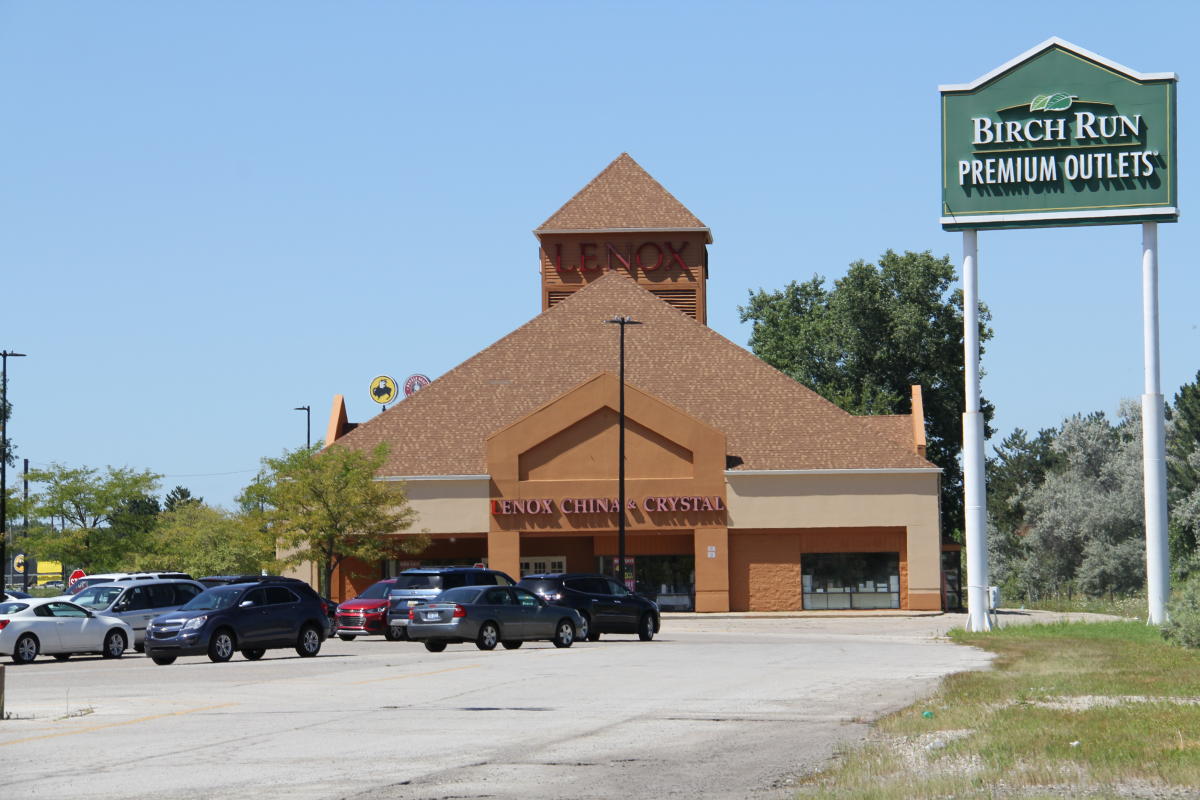 Birch Run Premium Outlets