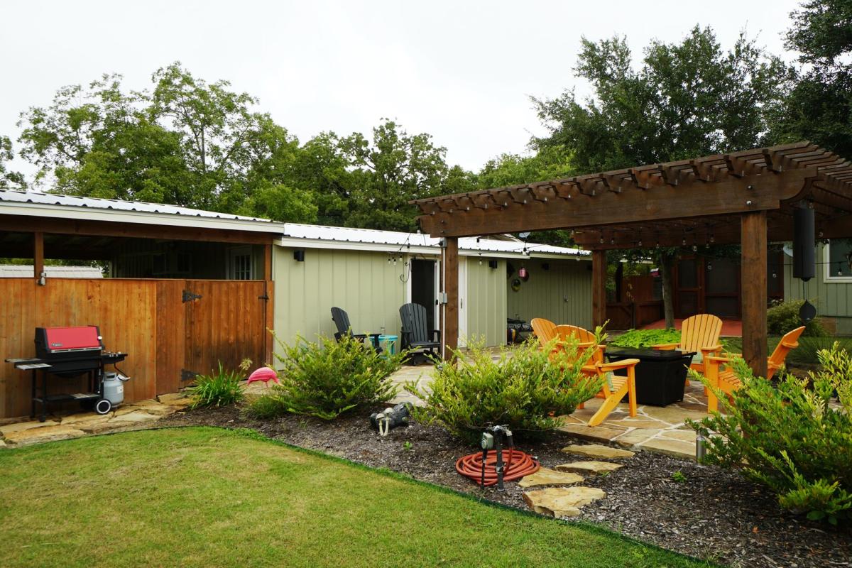 Evie's HideAWay Bed & Breakfasts / Guesthouses / Inns