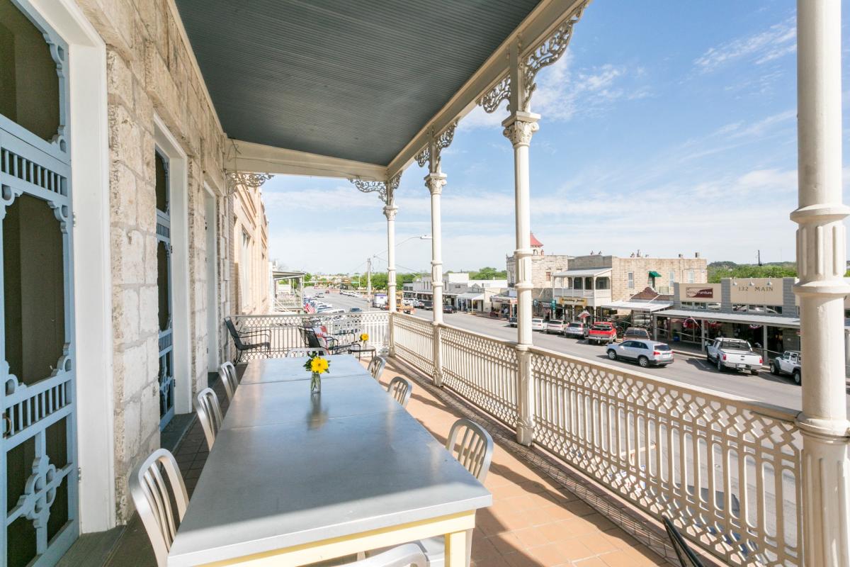 Fredericksburg Bakery Suites Bed & Breakfasts / Guesthouses / Inns