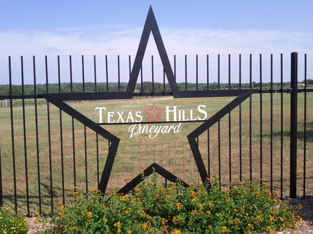 Texas Hills Vineyard
