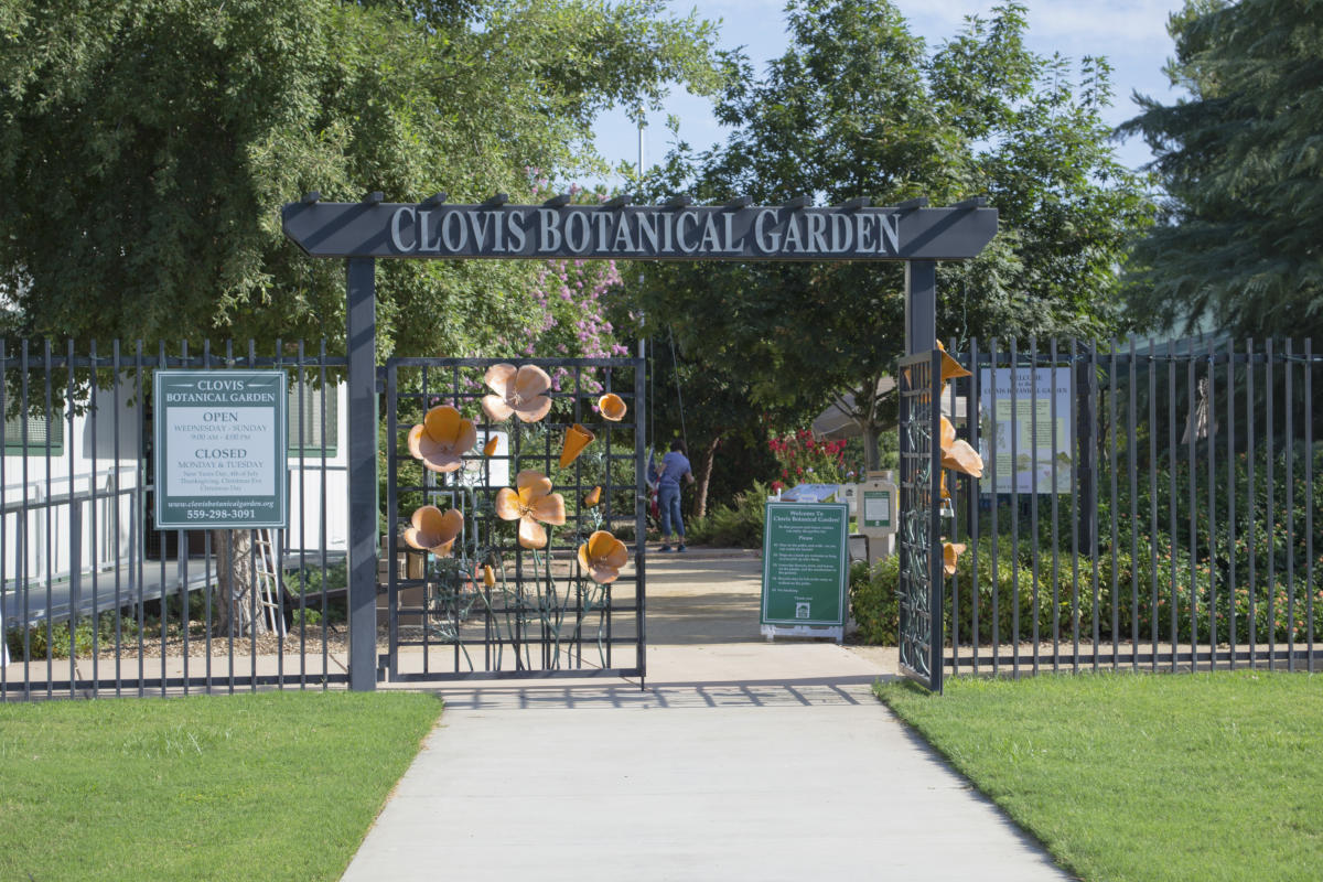 clovis-botanical-garden