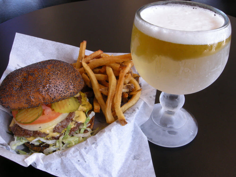 Jakes Burgers & Beer