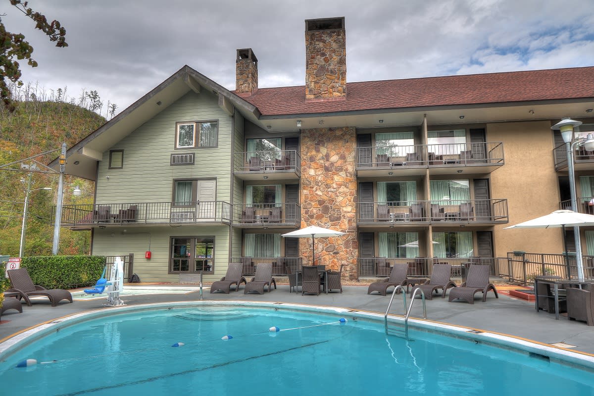 River Edge Inn Gatlinburg, TN 37738