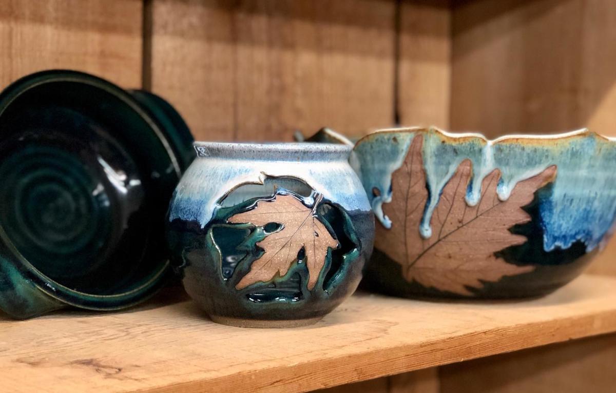 Alewine Pottery Gatlinburg, TN 37738