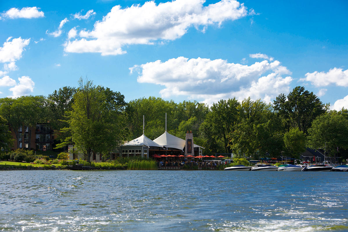 Rose's on Reeds Lake East Grand Rapids MI, 49506