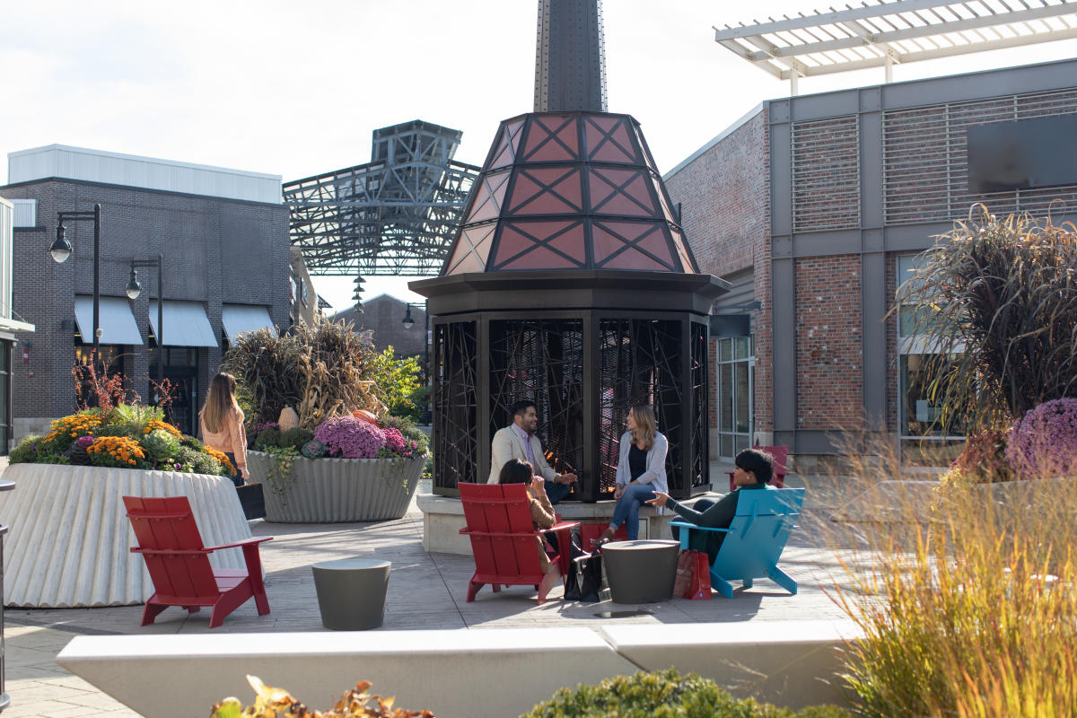 Tanger Outlet Mall Byron Center MI, 49315