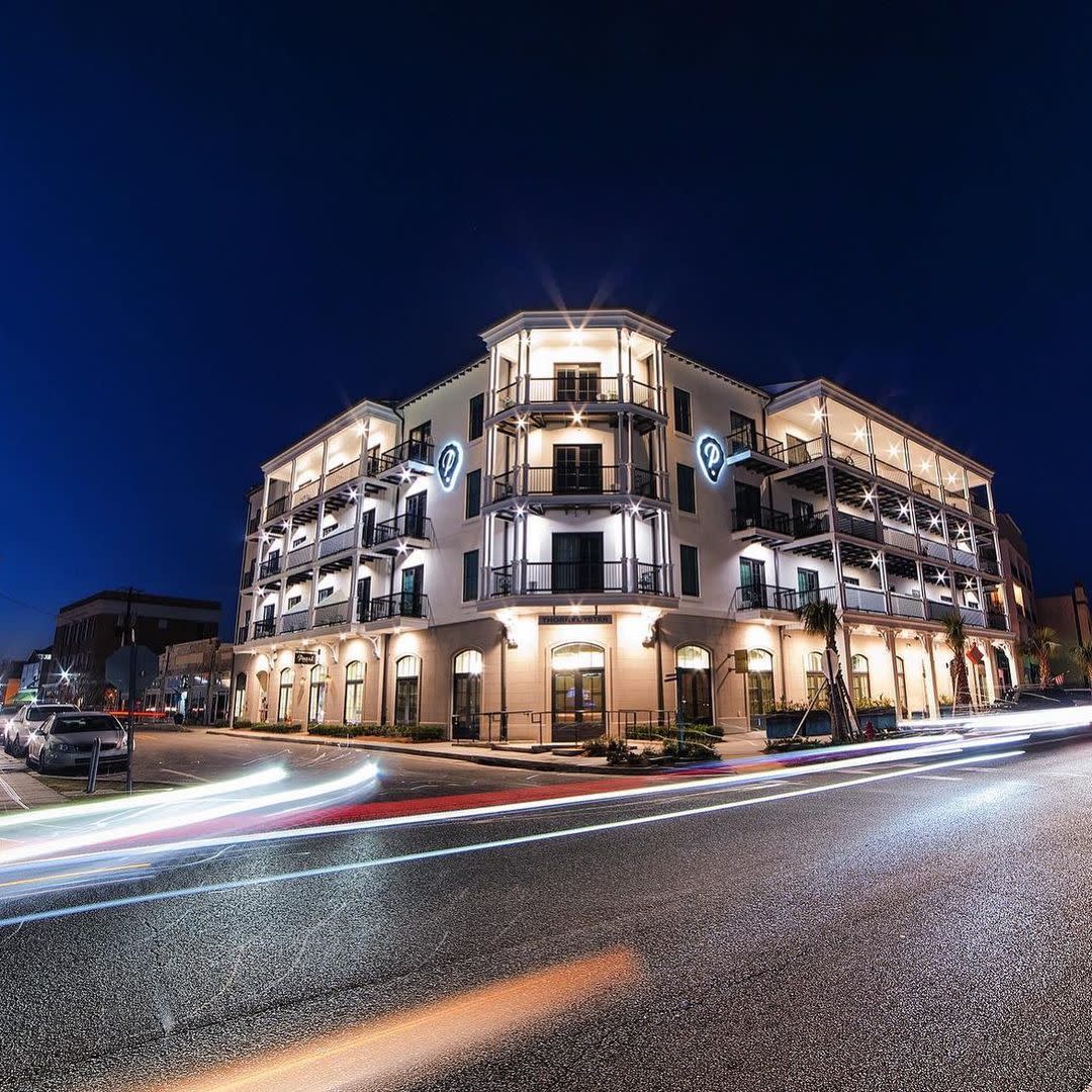 pearl-hotel-bay-st-louis-ms-39520
