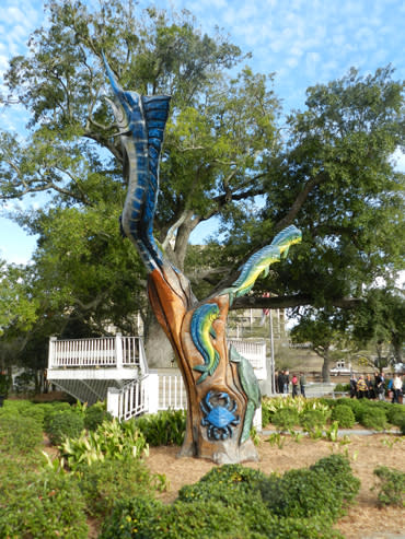 Hurricane Katrina Tree Sculptures Biloxi Ms 39530
