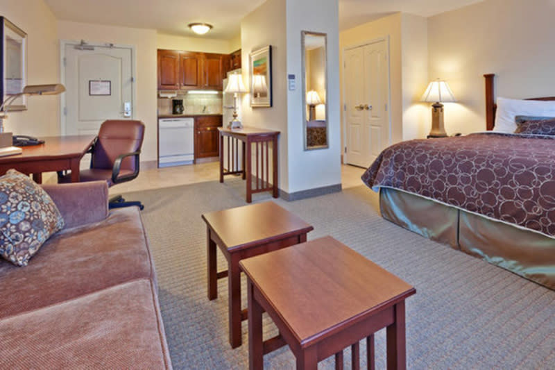 Staybridge Suites Indianapolis-Carmel - Carmel IN, 46280