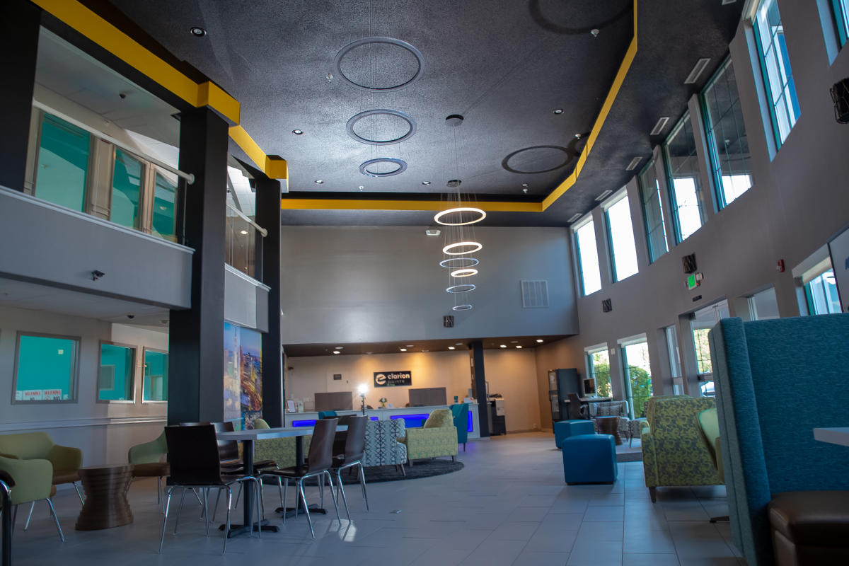 Clarion Pointe Plainfield, IN