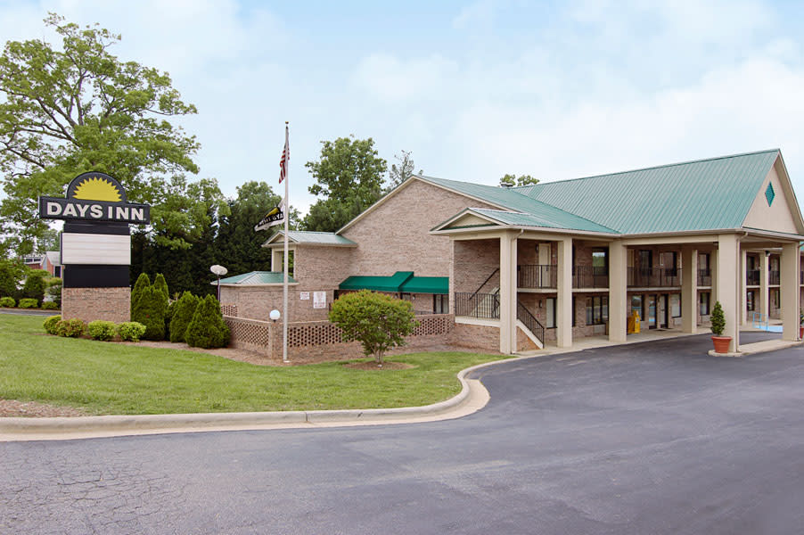 Days Inn Wyndham Conover