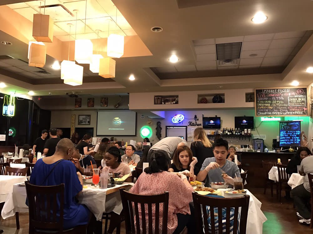 Cajun Kitchen | Restaurants in Houston, TX 77072