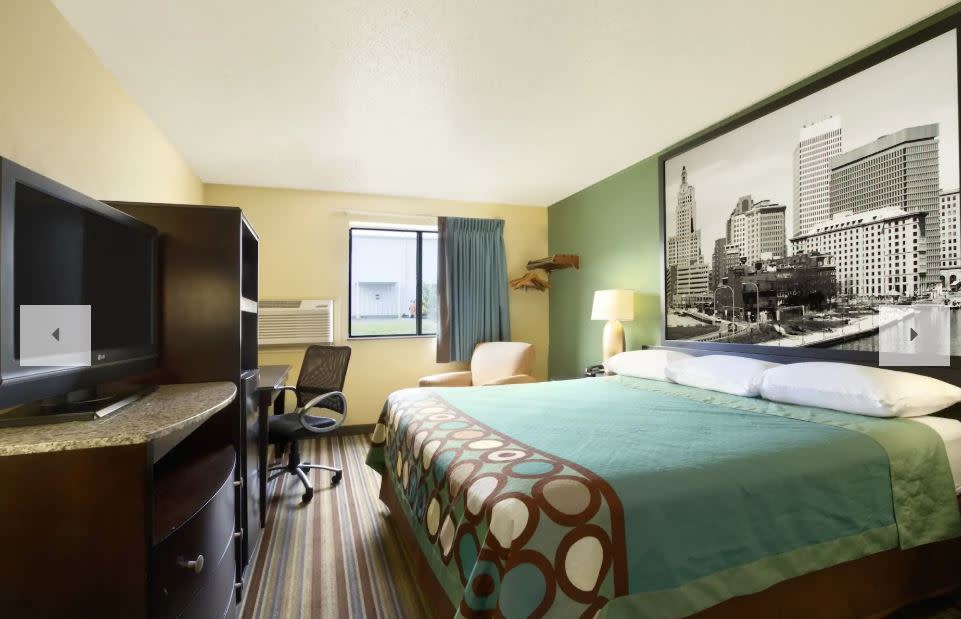 Super 8 Motel
