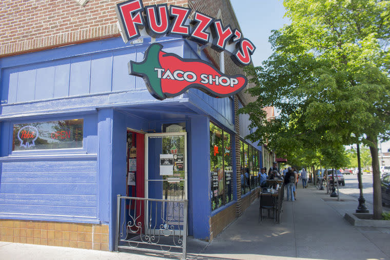 Fuzzy's Taco Shop Lawrence KS, 66044