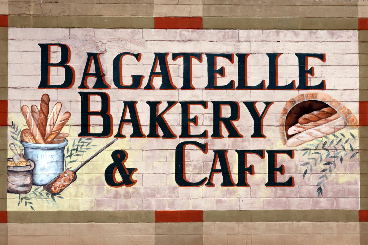 Bagatelle Bakery Wichita KS, 67207