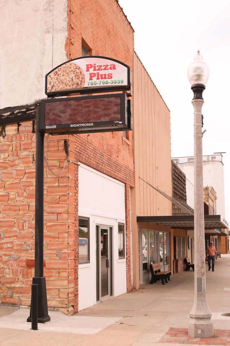 Pizza Plus Ness City KS, 67560