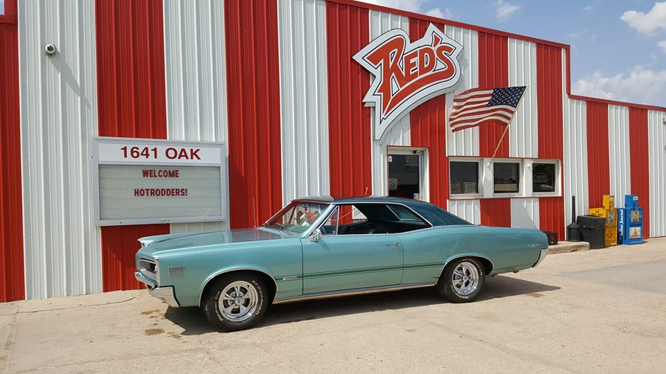 Red's Hoxie KS, 67740