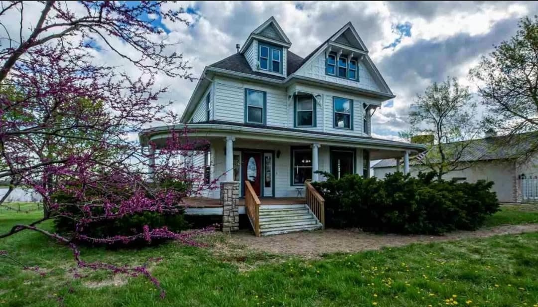 The Lakehouse Holton KS, 66436