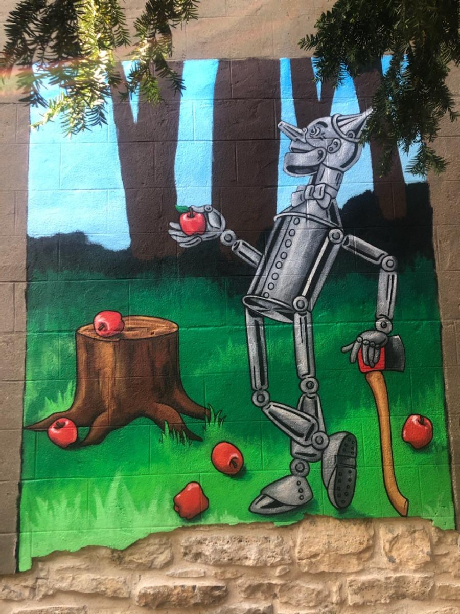 Yellow Brick Road Series Mural Wamego KS, 66547