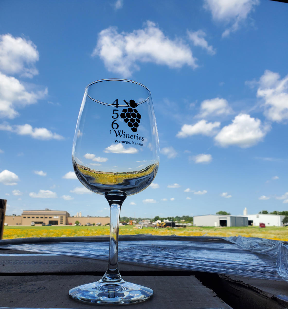 456 Wineries Wamego KS, 66547