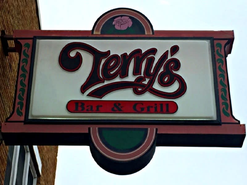 Terry's Bar & Grill Topeka KS, 66603