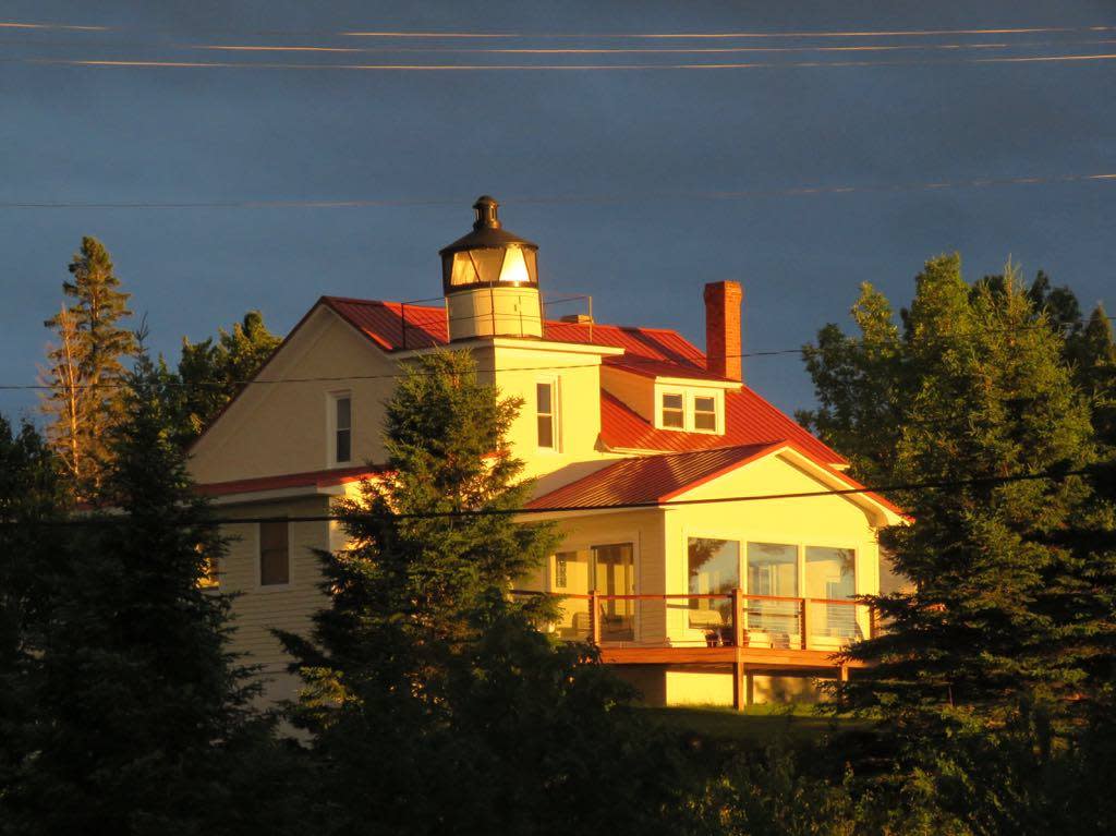 Eagle River Lighthouse