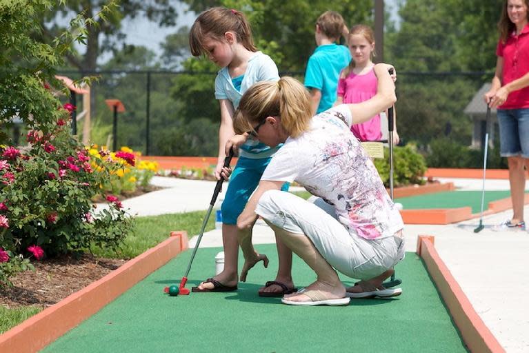Putt Putt Golf & Games