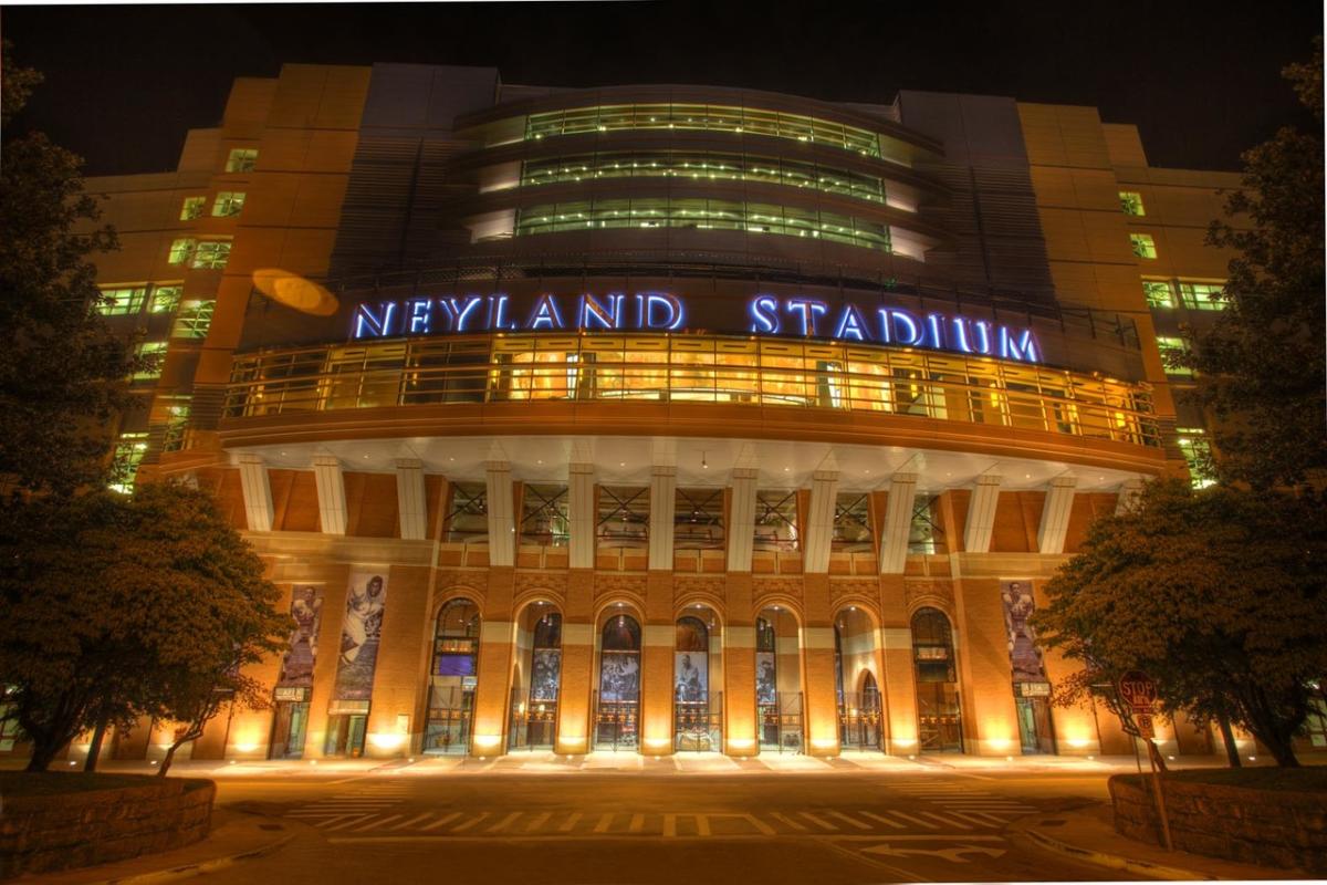 Neyland Stadium