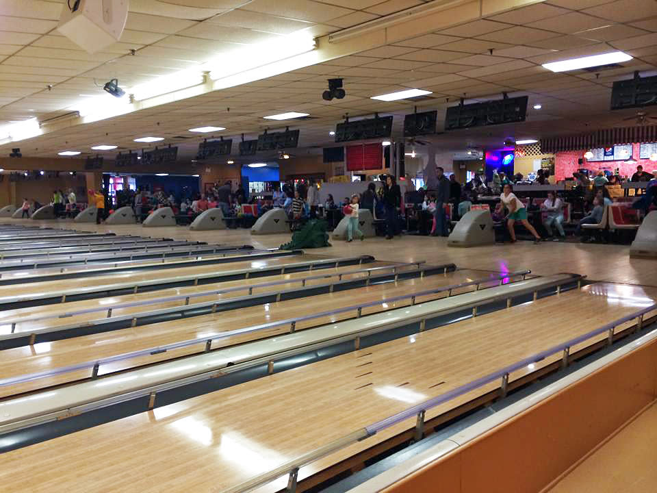Valley Bowling Lanes