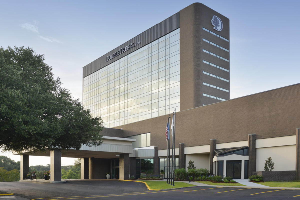 DoubleTree by Hilton Lafayette Lafayette, LA