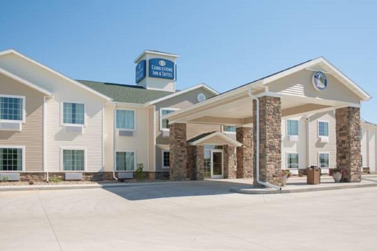 Cobblestone Inn & Suites