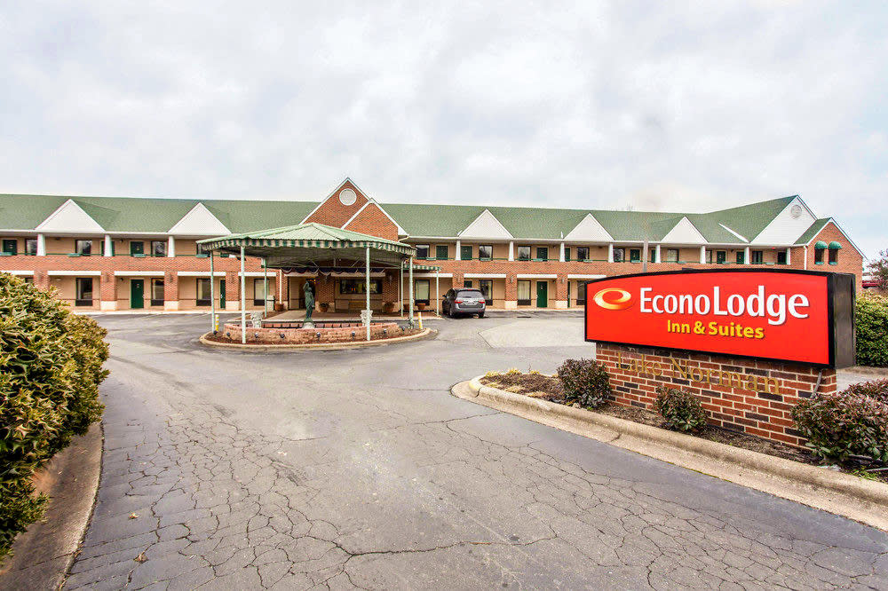 Econo Lodge Cornelius  28031