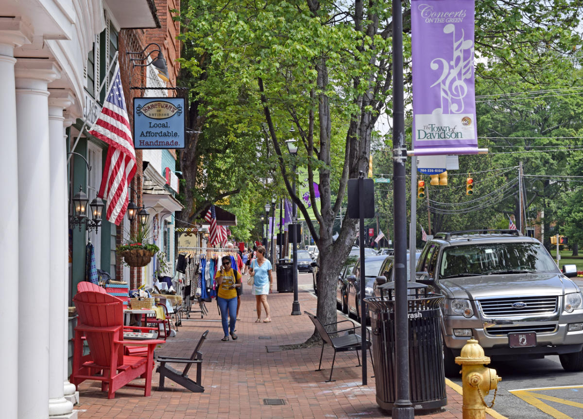 Main Street Shops Davidson, NC 28036
