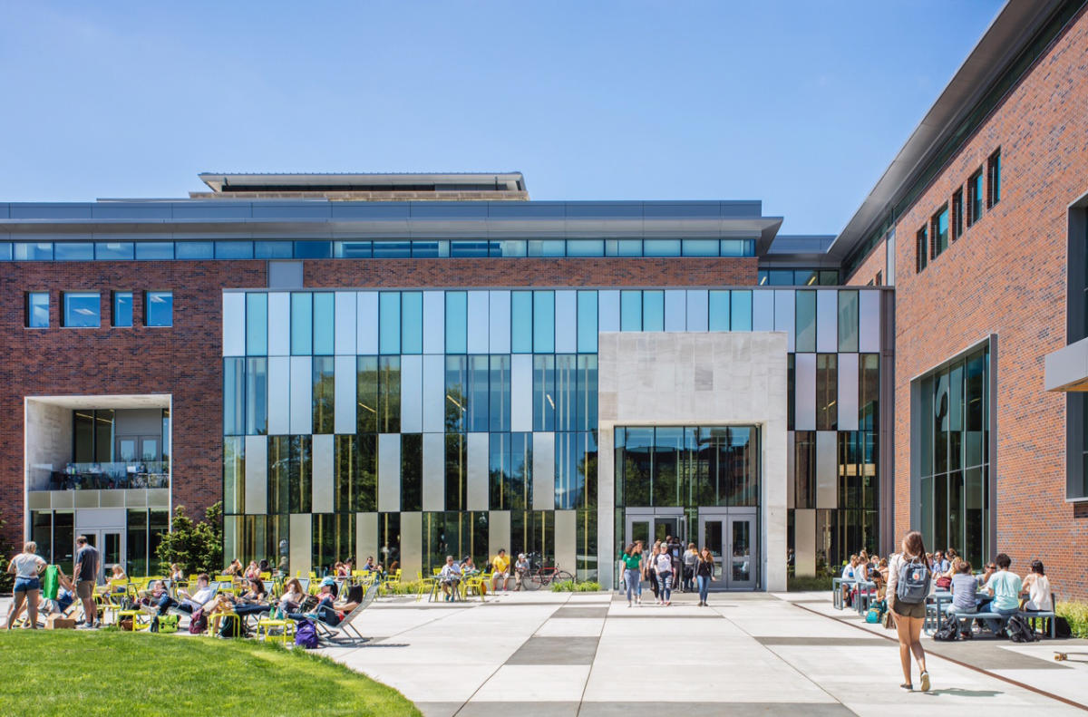 University of Oregon - Erb Memorial Union (EMU)