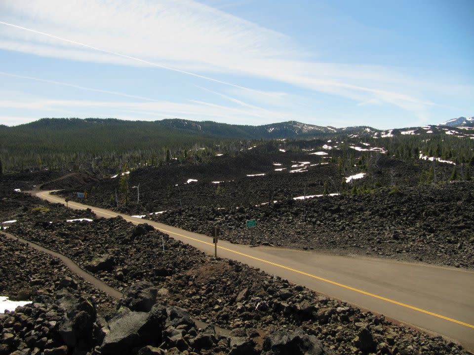 Mckenzie Pass Scenic Bikeway