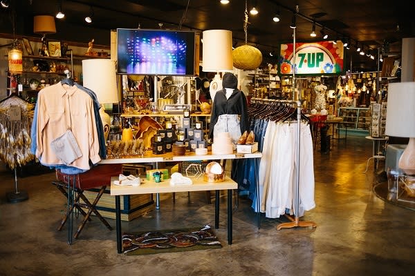 Street Scene Vintage