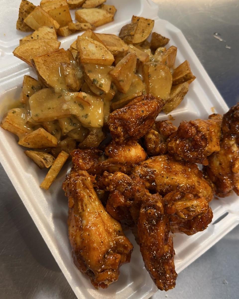 Wing KYng Lexington, KY VisitLex