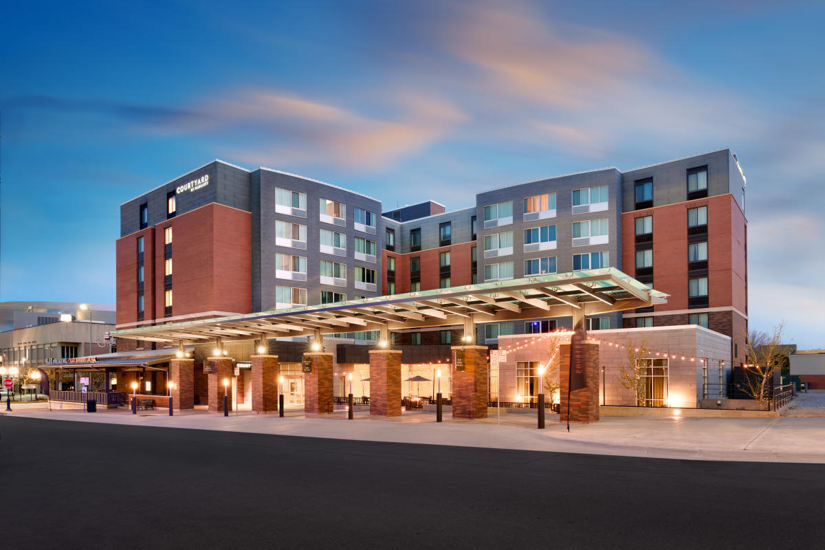 Courtyard by Marriott Lincoln Downtown