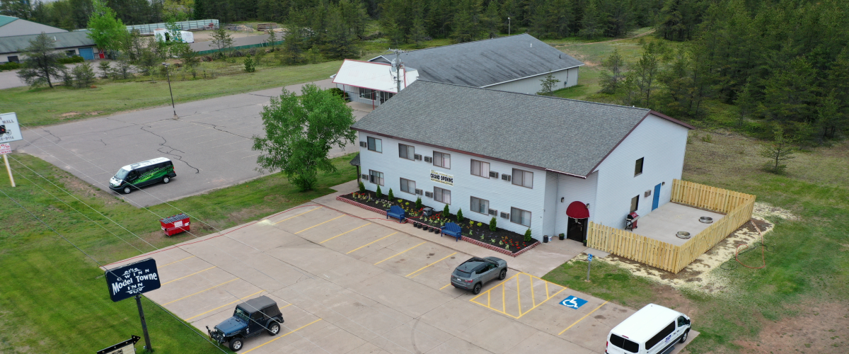 Model Towne Inn Gwinn, MI