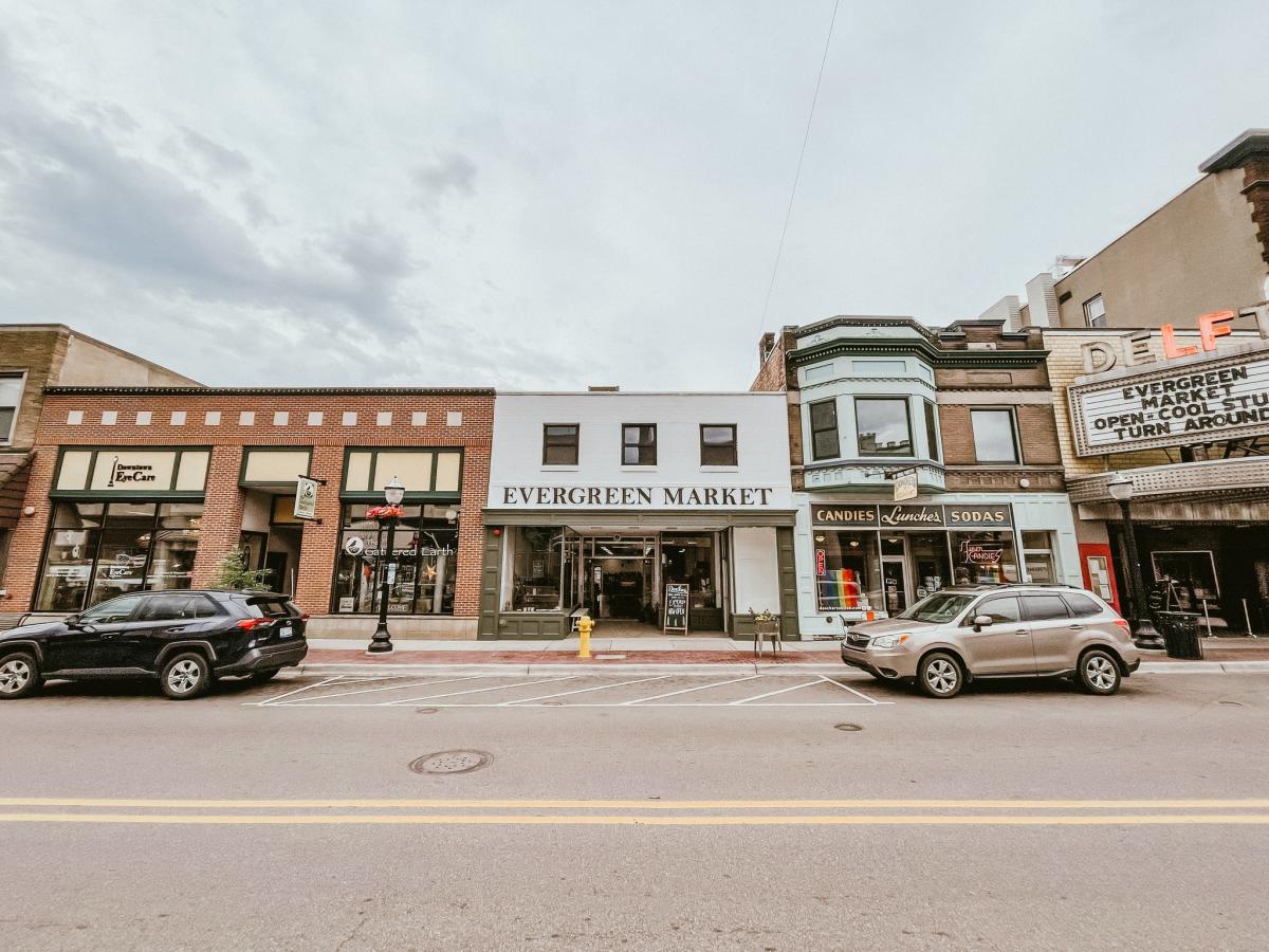 Evergreen Market Marquette, MI 49855