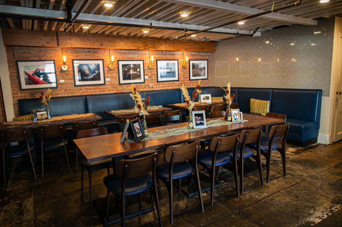 The Garage (at Spoons)