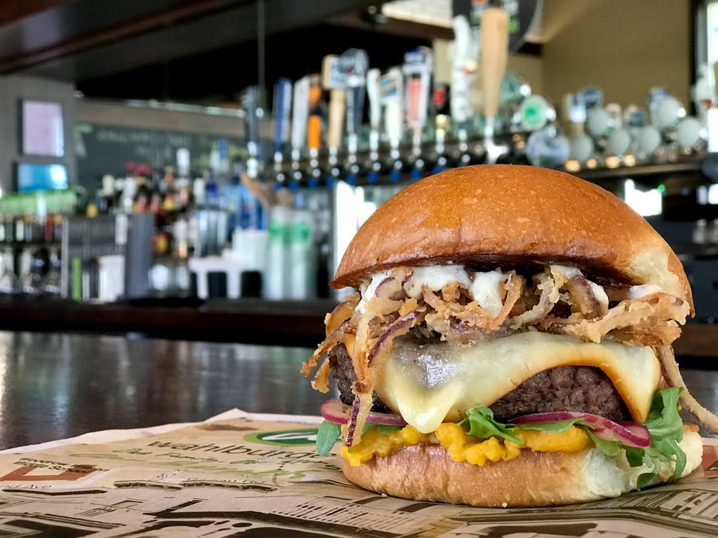 wahlburgers shoes price