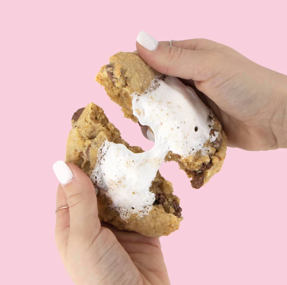 Crumbl Cookies 