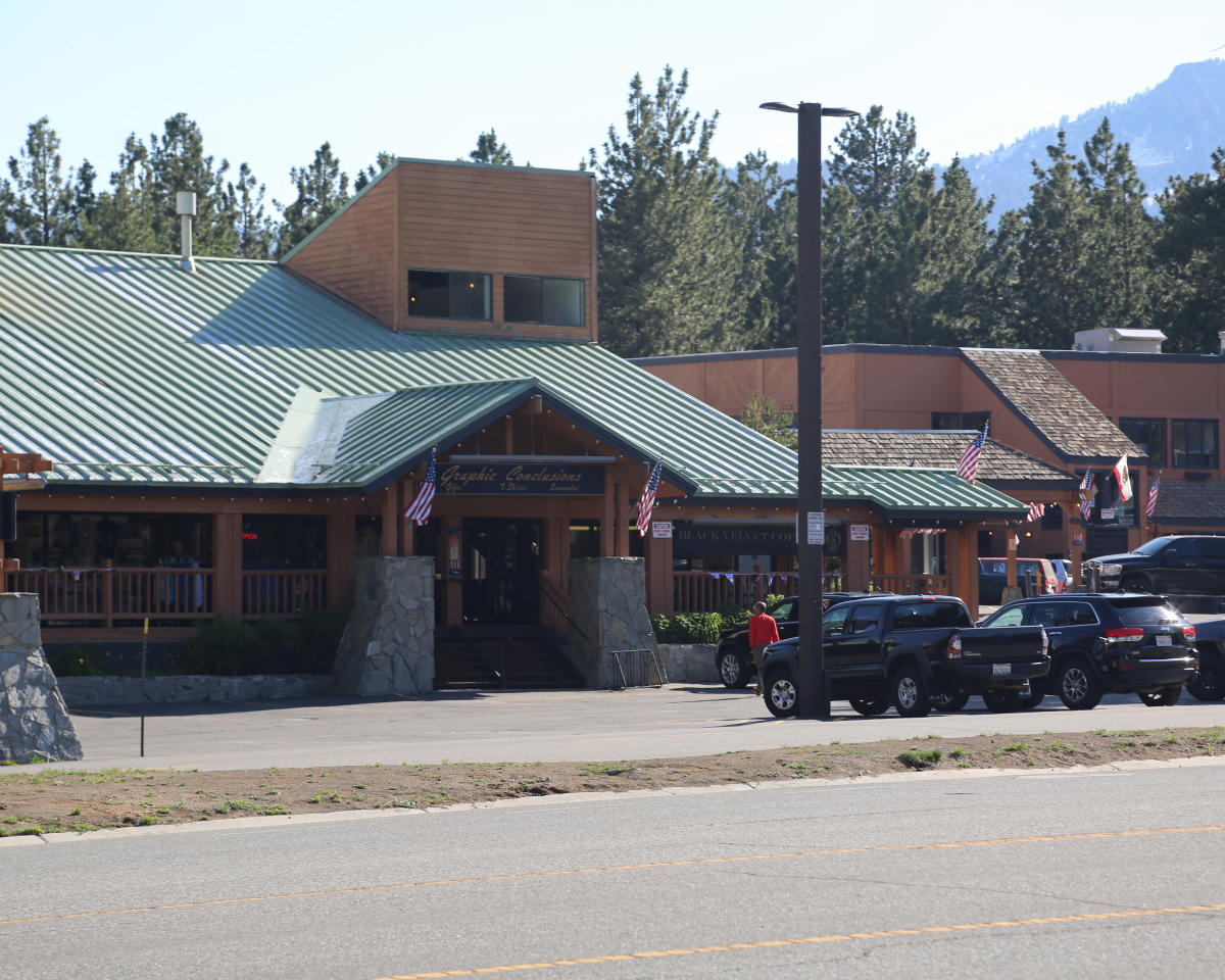 Mammoth Lakes Luxury Outlets