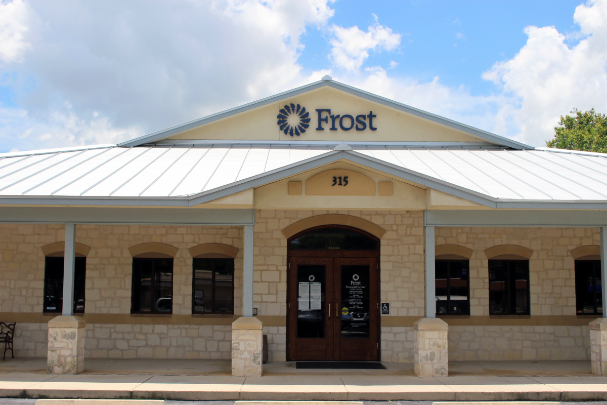 Frost Bank - New Braunfels