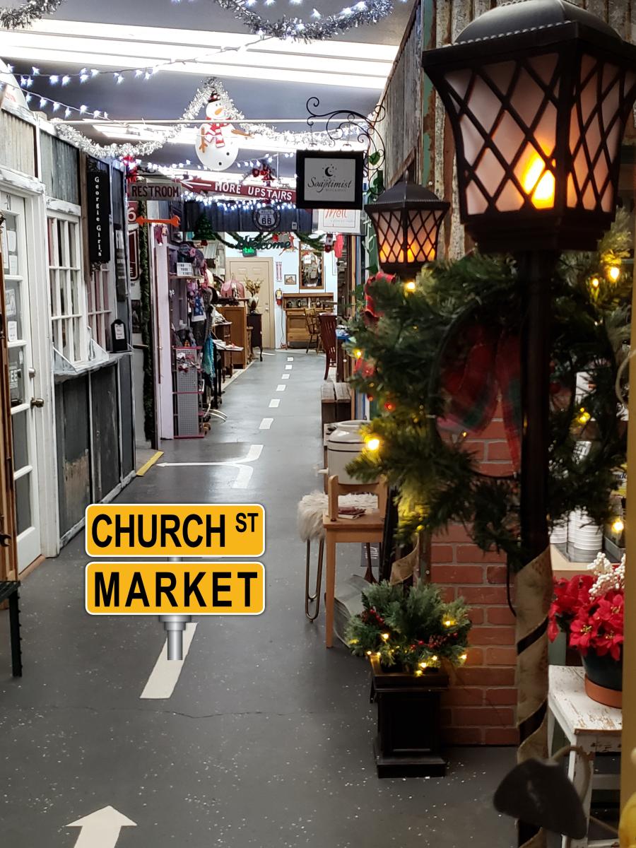 Church Street Market Antique and Indoor Flea Market | Edgewood, NM 87015