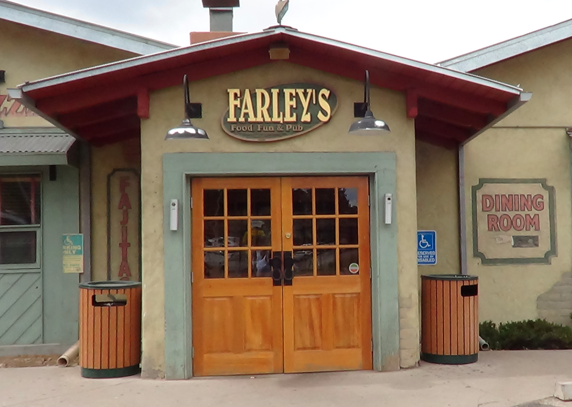 Farley's Food Fun & Pub Ruidoso, NM 88345