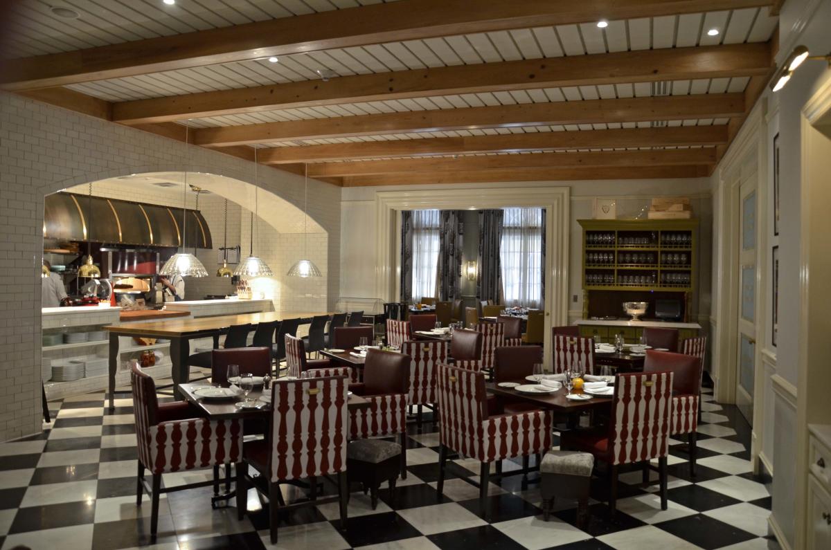 Restaurant R'evolution